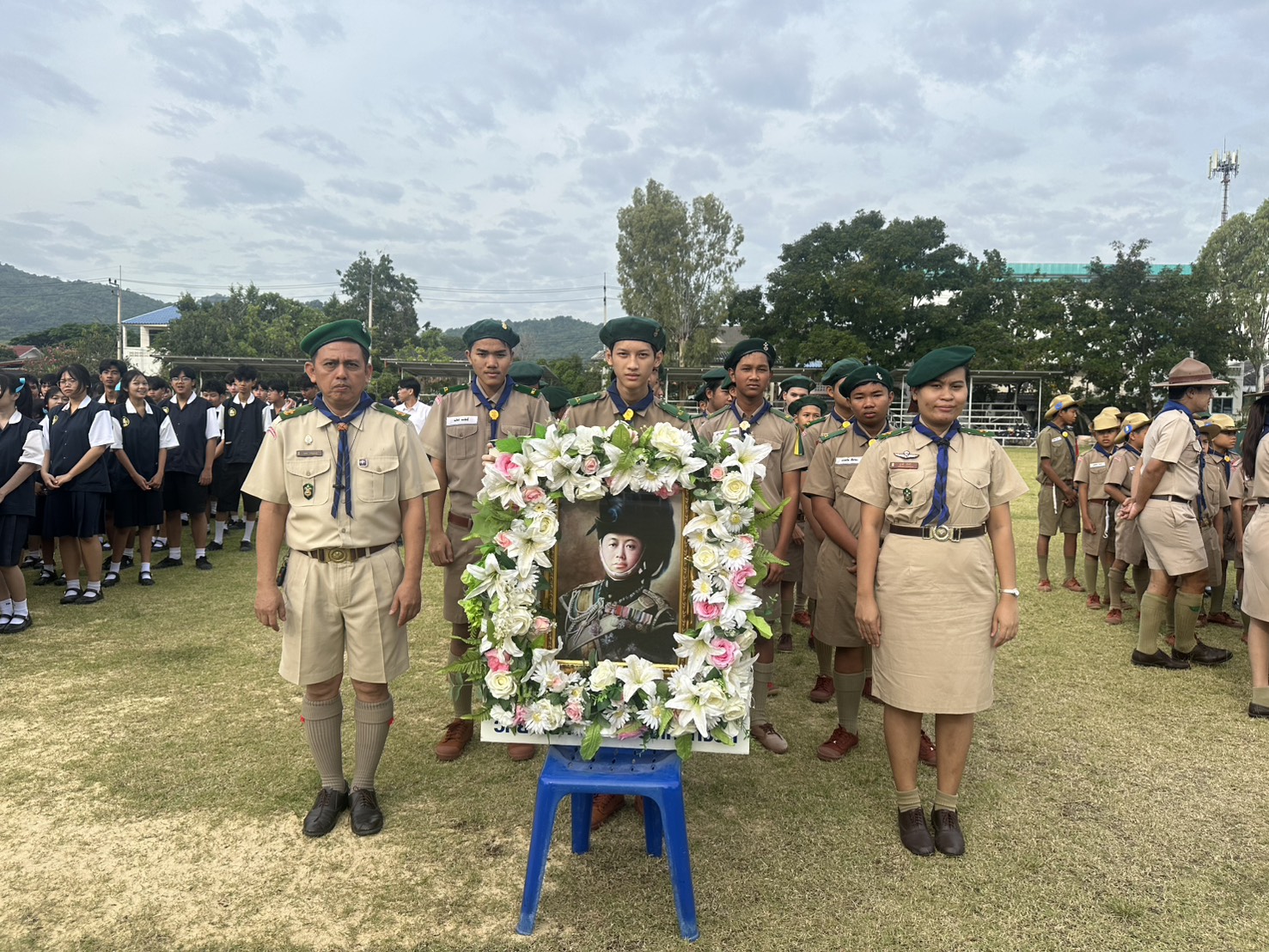 พิธีวางพวงมาลาและถวายราชสดุดี เนื่องในวันวชิราวุธ