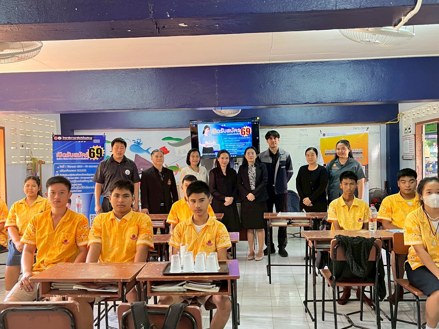 งานแนะแนวอาชีพและจัดหางาน วิทยาลัยการอาชีพวังไกลกังวล ได้ดำเนินการแนะแนวการศึกษาต่อให้กับนักเรียนชั้นมัธยมศึกษาปีที่ 3