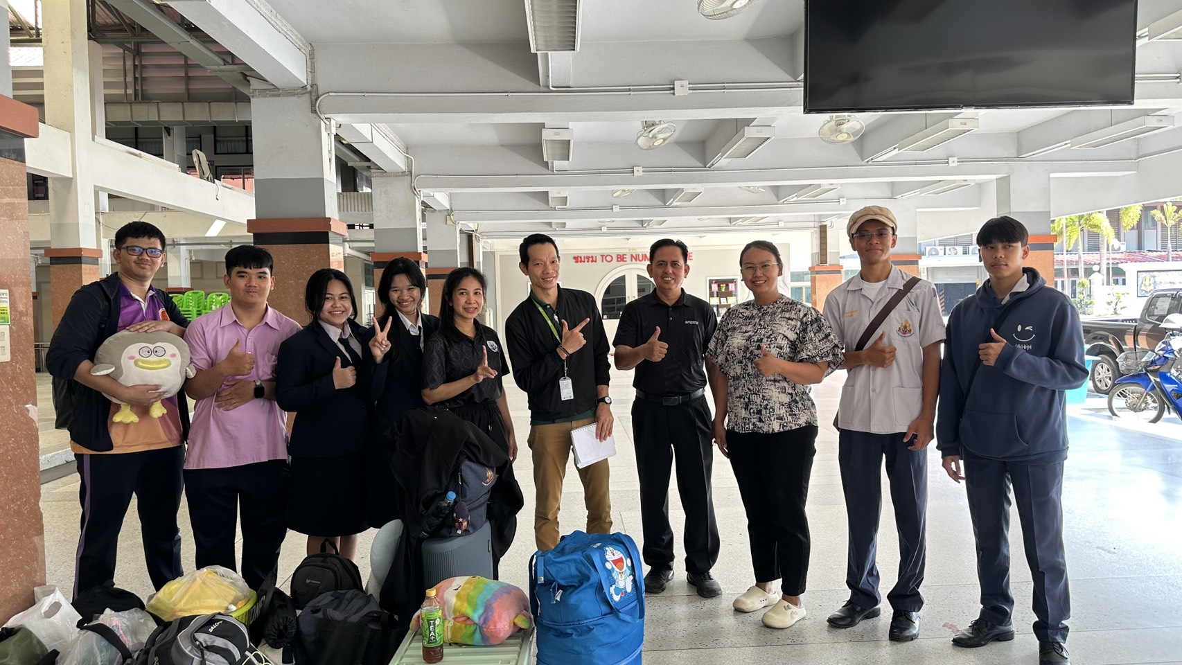 ร่วมดำเนินการส่งตัวนักศึกษาออกฝึกประสบการณ์วิชาชีพ ณ บริษัท บิ๊กซี ซูเปอร์เซ็นเตอร์ จำกัด